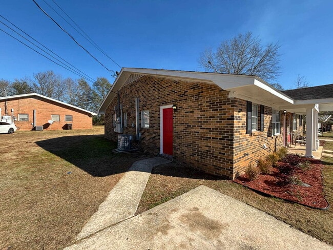 Building Photo - Available FOR RENT in Midland City, AL!!