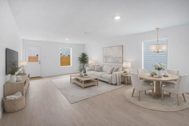 Building Photo - 725 Wagtail Dr