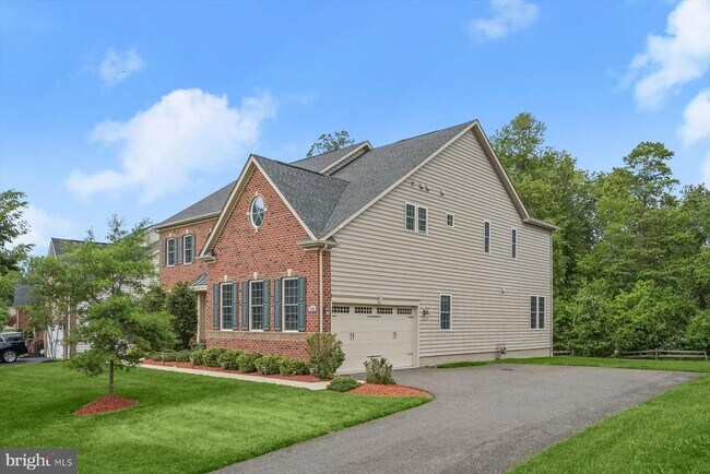 Building Photo - 208 Bottsford Ave