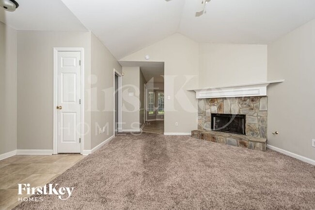 Building Photo - 1513 N Hampton Ct