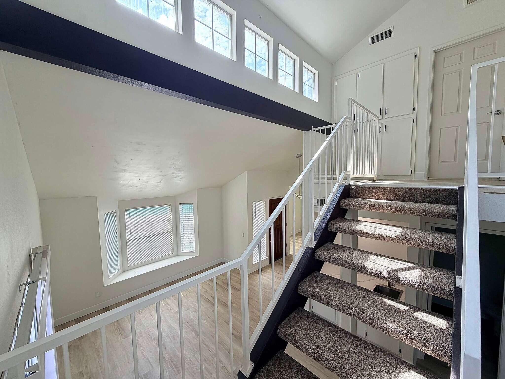 Building Photo - 1448 Plymouth Rock Way