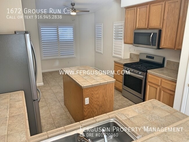 Building Photo - 1672 Grouse Run Cir