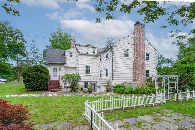 Building Photo - 1146 North Ave