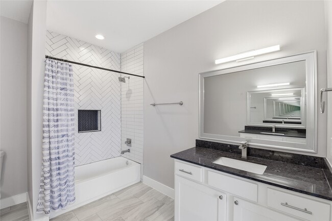 Building Photo - 1709 Cedrocanna Ln