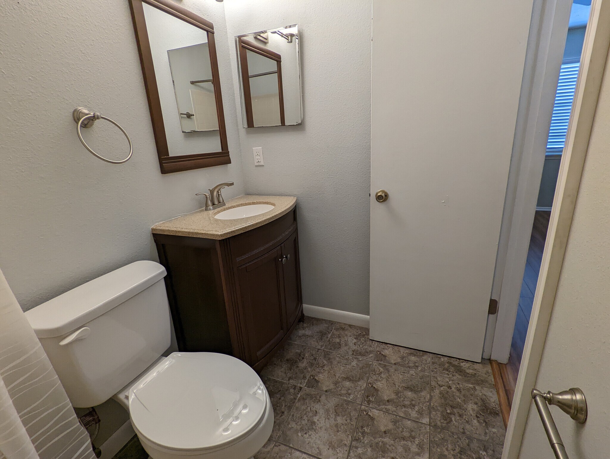 Master Bathroom - 8513 J R Manor Drive