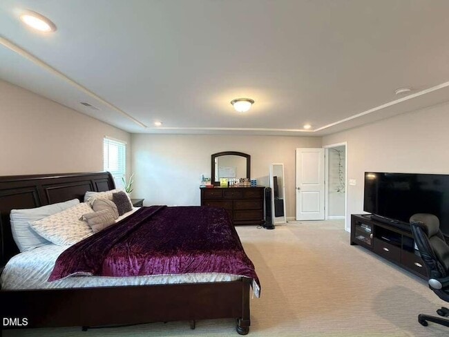 Building Photo - 3500 Barn Rd