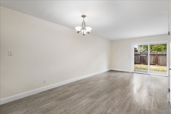 Building Photo - 1590 Buena Vista Ave