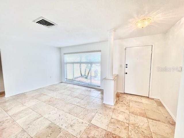 Building Photo - 9611 Towanda Ln