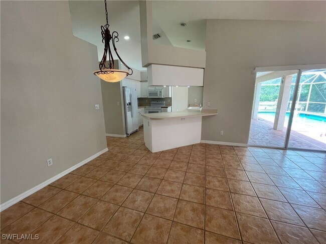 Building Photo - 6792 Weatherby Ct