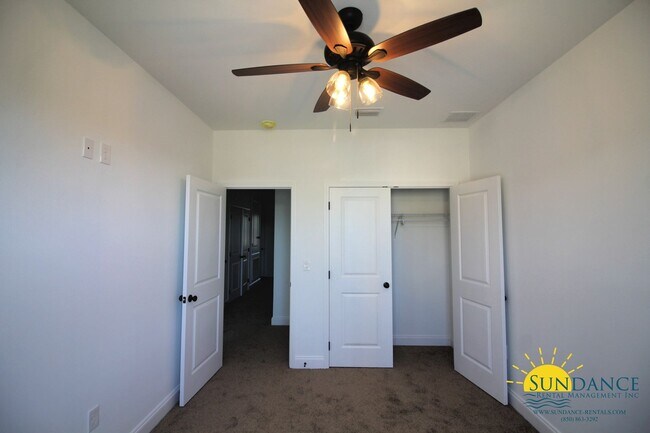 Building Photo - Gorgeous Townhome in Fort Walton Beach