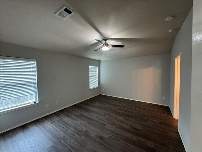 Building Photo - 1036 Estival Dr
