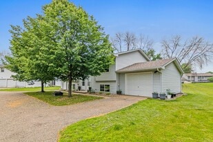 Building Photo - 3808 Lodestone Ln