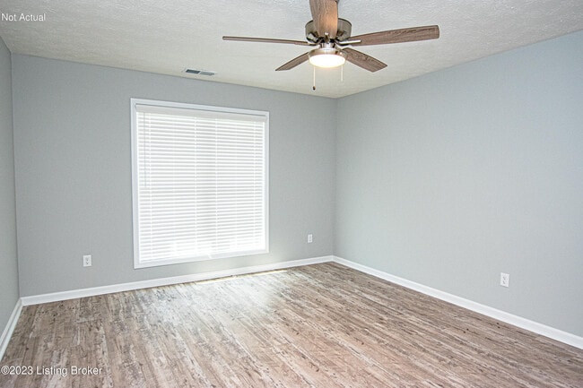 Building Photo - 500 Eagle Pointe Dr