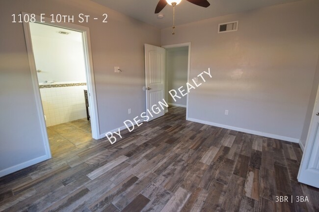 Building Photo - Modern 3 Bed 3 Bath - Less than 1 Mile to ...