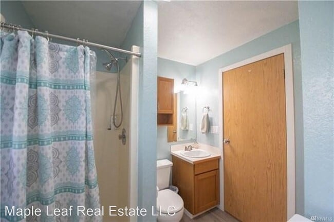 Building Photo - 4 br, 2.5 bath House - 4107 23rd Ave SW