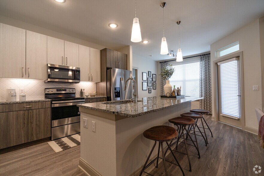 Domain Town Center 7100 Uvalde Rd Houston TX 77049 Apartment Finder