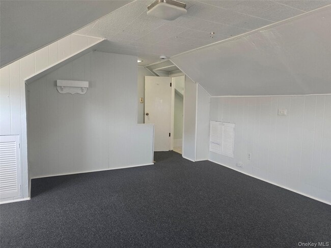 Building Photo - 139 Sickles Ave