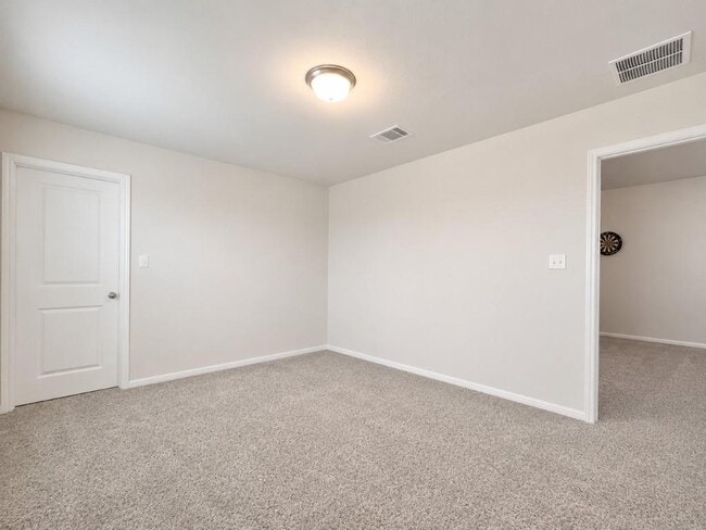 Building Photo - 1600 Longhorn Ranch Dr