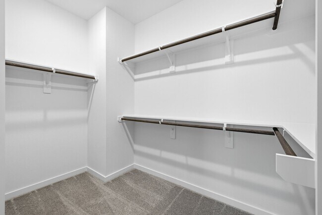 Building Photo - 413 Stonework Garden Ln