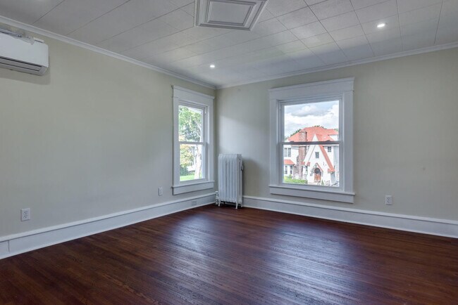Building Photo - 31 Virginia Terrace