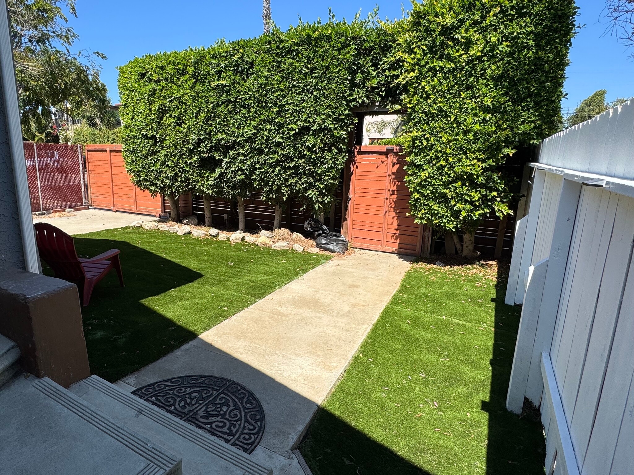 Front Yard View - 526 Brooks Ave