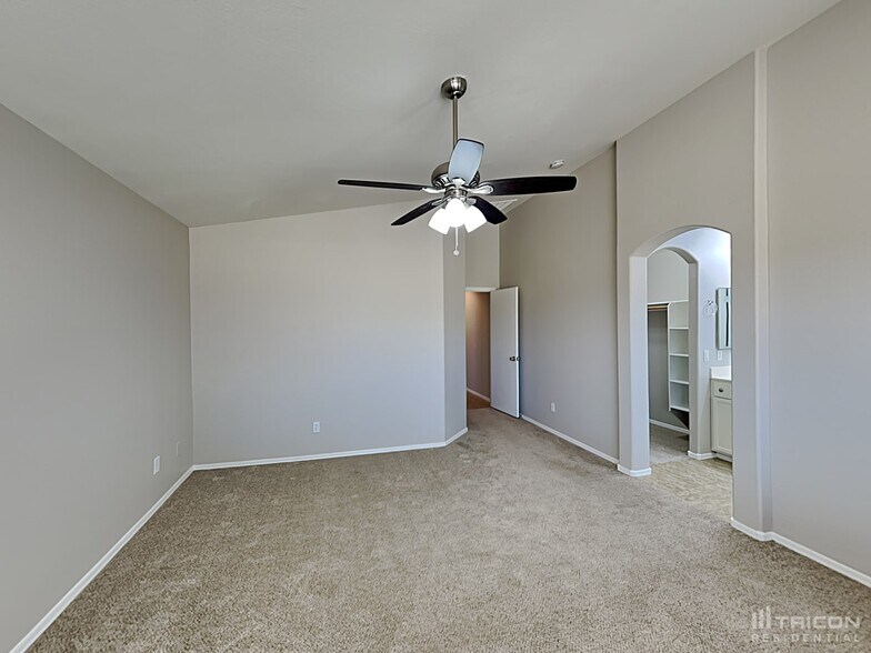 Building Photo - 24818 W Huntington Dr