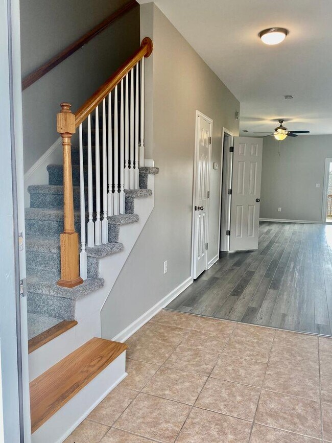 Building Photo - 110 Marbella Cir