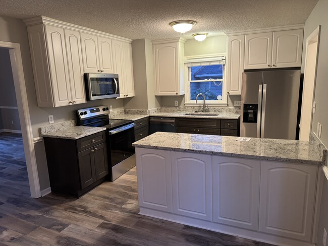 Building Photo - 4712 Worthington Ln