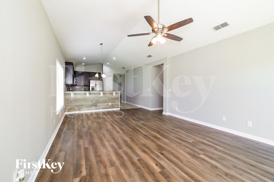 Building Photo - 112 Andalusia Loop