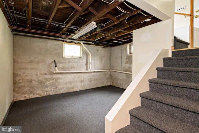 Building Photo - 1236 Old Black Horse Pike