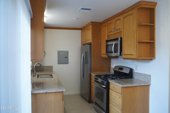 Building Photo - 6621 Wilbur Ave