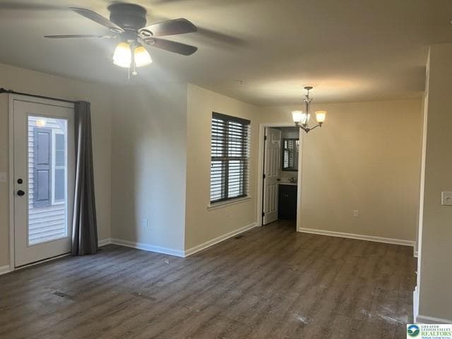 Building Photo - 629 Linden St