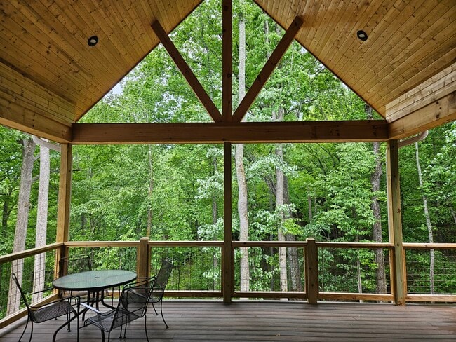 Building Photo - 281 Judson Ridge Rd