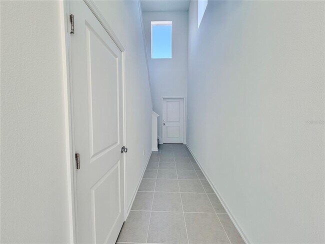 Building Photo - 3666 Hardman Dr