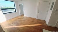 Building Photo - 499 Evergreen Ave