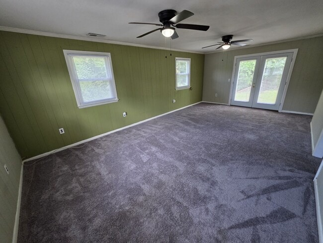 Building Photo - 2302 Norfolk St