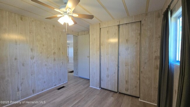 Building Photo - 8229 Green Ct