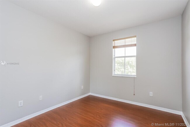 Building Photo - 13866 SW 274th Terrace