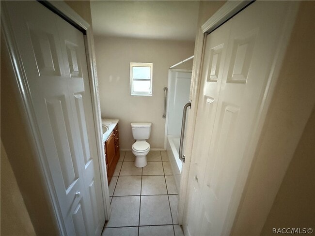 Building Photo - 3550 Viaduct Ln