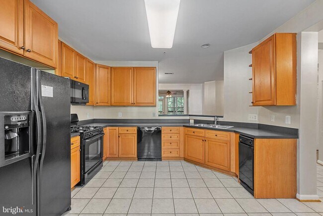 Building Photo - 1024 Leeward Way