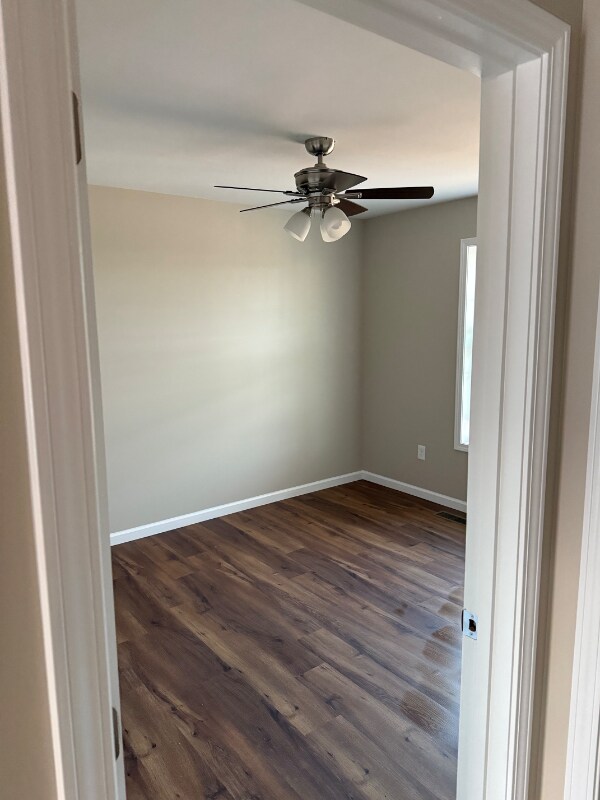 Building Photo - 105 Robins Way