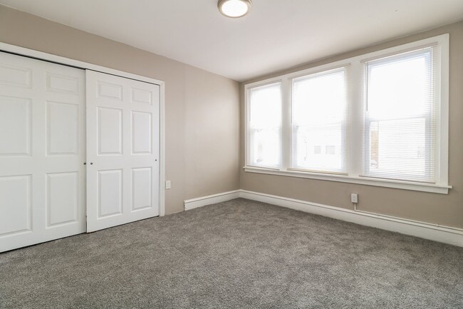 Building Photo - 2535 S Millick St