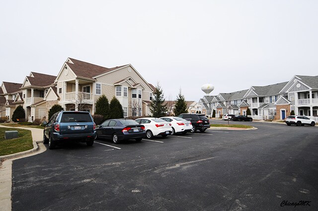 Building Photo - 2245 Aurora Dr