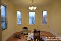 Building Photo - 39 Montfern Ave