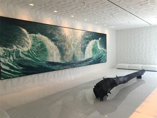 Building Photo - 1300 S Miami Ave