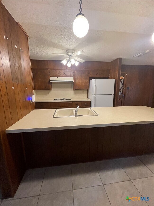 Building Photo - 508 Tower St