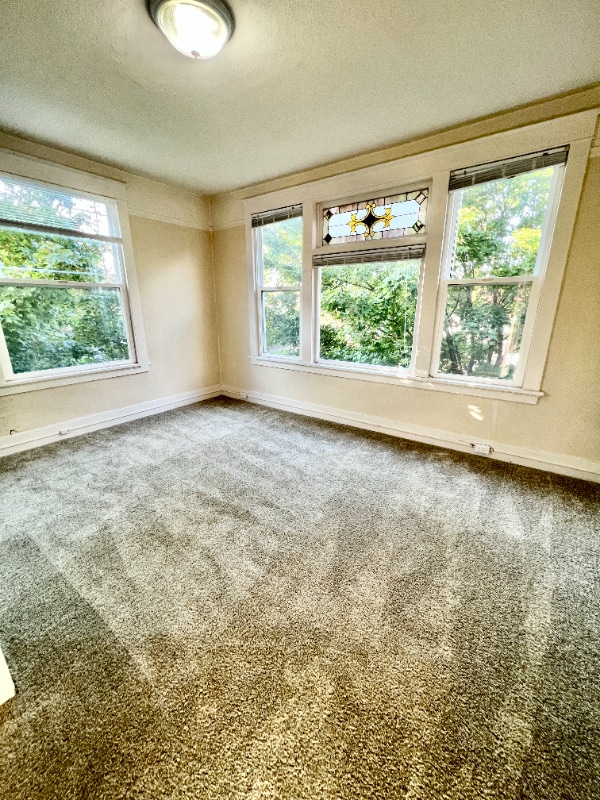 Building Photo - 816 S 8th St