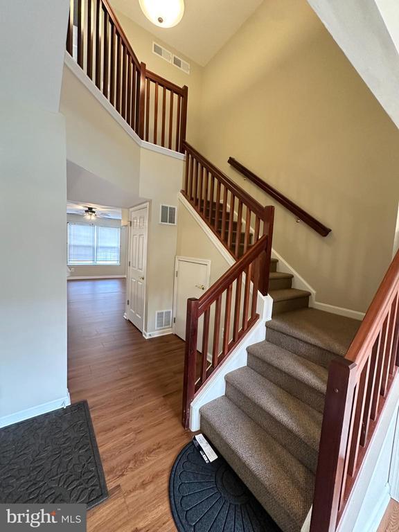 Building Photo - 109 Cardinal Ln