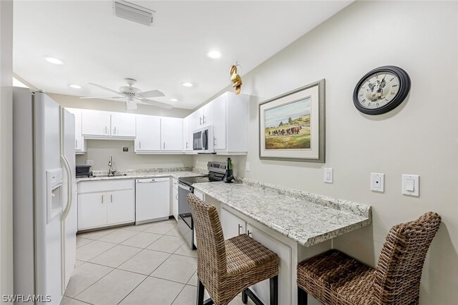 Building Photo - 509 Roma Ct