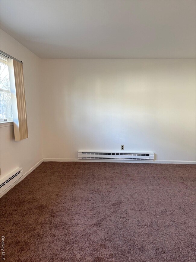 Building Photo - 58-60-60 Ridge Rd